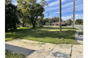 821 GEORGE W ENGRAM BOULEVARD, DAYTONA BEACH, FL 32114 - MLS#MFRO6186134
