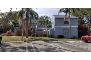 2 CROSSINGS CIRCLE, BOYNTON BEACH, FL 33435 Sold 06/07/24