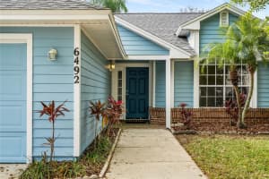 6492 PICCADILLY LANE, ORLANDO, FL 32835 Sold 04/22/24