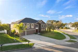 9 TIMBERCREEK PINES CIR, WINTER GARDEN, FL 34787 Sold 05/06/24