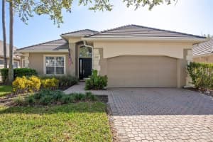 10647 HOLLY CREST DRIVE, ORLANDO, FL 32836 Sold 04/12/24