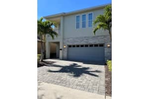 370 Lasso Dr, KISSIMMEE