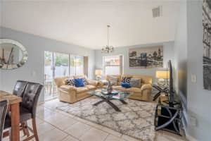 133 SPRINGFIELD PASS, DAVENPORT, FL 33897 Sold 05/10/24