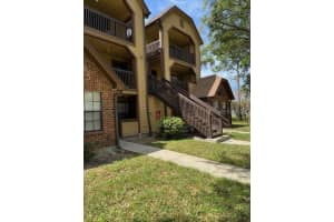 325 LAKEPOINTE DRIVE, ALTAMONTE SPRINGS, FL 32701 Sold 05/06/24