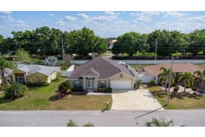 853 REFLECTIONS LOOP, WINTER HAVEN, FL 33884 Sold 08/05/24