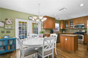 1009 POOL COURT, ORLANDO, FL 32828 Sold 04/30/24