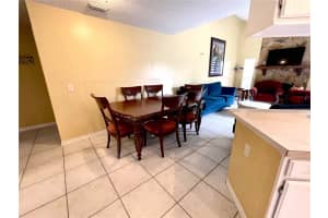 2852 HICKORY CREEK DR, ORLANDO, FL 32818 Sold 08/15/24