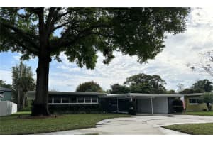 1354 CUMBIE STREET, ORLANDO, FL 32804 Sold 10/11/24