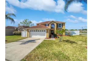3801 STONEFIELD DRIVE, ORLANDO, FL 32826 Sold 05/01/24
