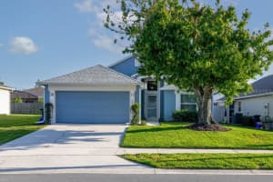 107 PRINCE PLACE, SANFORD, FL 32771 Sold 05/15/24