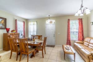 536 FORSYTH CREEK COURT, APOPKA, FL 32712 Sold 11/19/24