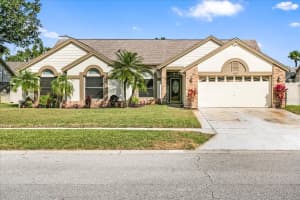 4915 HOLLY BAY WAY, ORLANDO, FL 32829 Sold 05/10/24