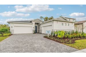 1226 CRESSWIND BOULEVARD, DELAND, FL 32724 Sold 12/27/24