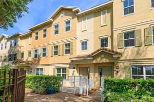 653 HANGNEST LANE, LAKE MARY, FL 32746 Sold 01/22/25