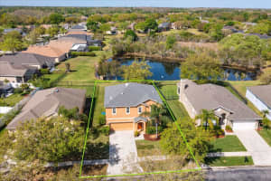 2426 Siward Ave, Orlando, FL 32828, Sold 05/10/24