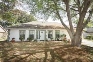 1042 MCKINNON AVENUE, OVIEDO, FL 32765 Sold 05/24/24