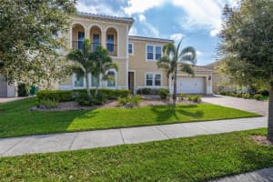16832 BROADWATER AVE, WINTER GARDEN, FL 34787 Sold 08/22/24