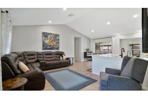 1043 GORE DRIVE, OVIEDO, FL 32765 Sold 06/07/24