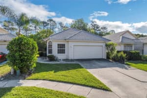 8015 SAINT ANDREWS WAY, MOUNT DORA, FL 32757 Sold 06/17/24