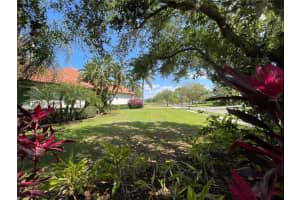 9861 GROSVENOR POINTE CIRCLE, WINDERMERE, FL 34786 Sold 09/06/24