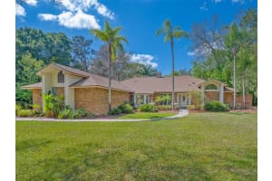 125 GREENTREE LANE, LAKE MARY, FL 32746 Sold 04/29/24