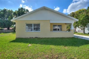 325 9TH AVENUE, BARTOW, FL 33830 Sold 09/24/24