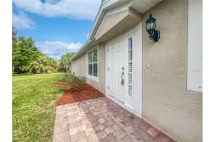 5902 GUARINO DRIVE, SARASOTA, FL 34238 Sold 04/12/25