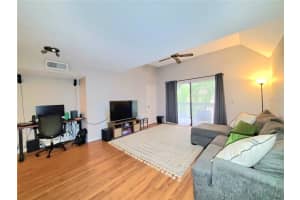 390 WOODSIDE DRIVE, ALTAMONTE SPRINGS, FL 32701 Sold 04/30/24