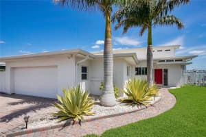 11055 6TH STREET, TREASURE ISLAND, FL 33706 Sold 05/13/24