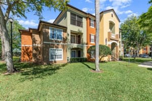 724 CREST PINES DRIVE, ORLANDO, FL 32828 Sold 05/02/24