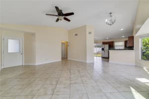 127 RIVERRAFT COURT, ORLANDO, FL 32828 Sold 05/10/24