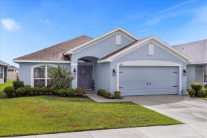 860 VIENNA DRIVE, WINTER HAVEN, FL 33884 Sold 07/16/24