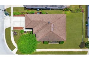 357 CARDIFF AVENUE, DAVENPORT, FL 33897 Sold 06/25/24