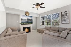 14748 TULLAMORE LOOP, WINTER GARDEN, FL 34787 Sold 08/09/24
