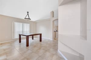 11761 HATCHER CIRCLE, ORLANDO, FL 32824 Sold 04/30/24