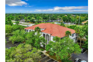 2718 MAITLAND CROSSING WAY, ORLANDO, FL 32810 Sold 05/01/24