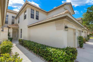 7709 GARDNER DRIVE, NAPLES, FL 34109 Sold 11/25/24