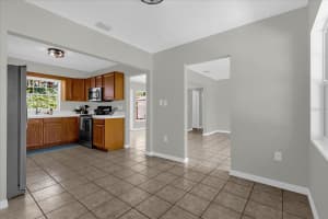 2747 EASTLAND ROAD, MOUNT DORA, FL 32757 Sold 04/29/24