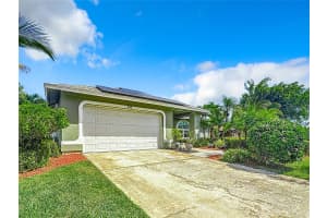 945 SYMPHONY ISLES BOULEVARD, APOLLO BEACH, FL 33572 Sold 07/26/24