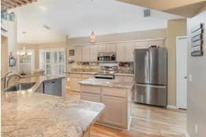 231 JUNIPER WAY, TAVARES, FL 32778 Sold 06/15/24
