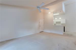 185 PEARL LAKE CAUSEWAY, ALTAMONTE SPRINGS, FL 32714 Sold 09/17/24