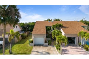 2206 FLOWER TREE CIRCLE, MELBOURNE, FL 32935 Sold 09/27/24