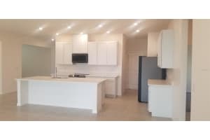 204 BARRINGTON DRIVE, HAINES CITY, FL 33844 Sold 10/02/25