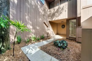 102 AUTUMN DRIVE, LONGWOOD, FL 32779 Sold 07/30/24