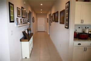 646 EAGLE LANDING BOULEVARD, WINTER HAVEN, FL 33880 Sold 10/09/24