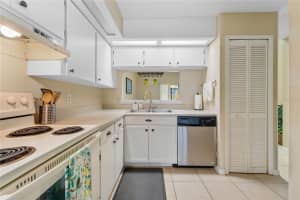 2439 GRAND TETON CIRCLE, WINTER PARK, FL 32792 Sold 05/03/24