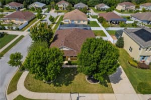 235 COUNTRY COTTAGE LANE, WINTER GARDEN, FL 34787 Sold 05/20/24