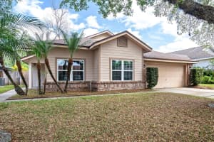 11330 CYPRESS LEAF DRIVE, ORLANDO, FL 32825 Sold 09/20/24