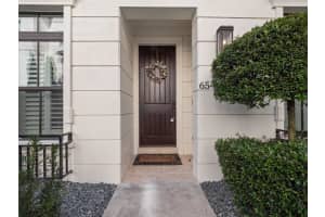 654 MARIPOSA STREET, ORLANDO, FL 32801 Sold 05/25/24