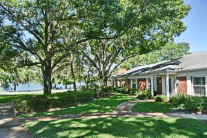 1067 EDGEWATER DRIVE, ORLANDO, FL 32804 Sold 04/30/24